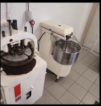 Bakery equipment Diviseuses / bouleuses Mono: picture 1