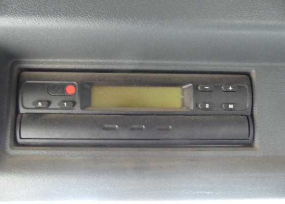 Container transporter/ Swap body truck REF:1290 - Camion porte container Scania PRT (2005-529.990 km): picture 11