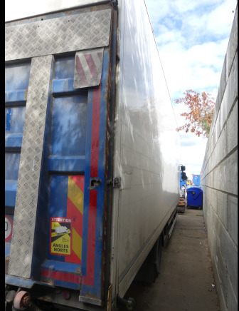 REF:6976 - Camion Fourgon DAF FA-LF55 - Box truck: picture 3 REF:6976 - Camion Fourgon DAF FA-LF55 - Box truck: picture 3
