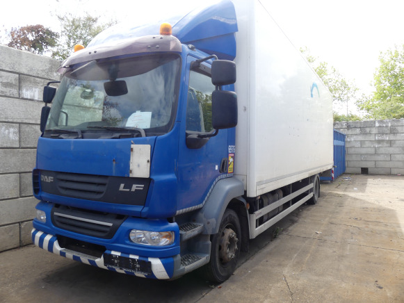 REF:6976 - Camion Fourgon DAF FA-LF55 - Box truck: picture 1 REF:6976 - Camion Fourgon DAF FA-LF55 - Box truck: picture 1