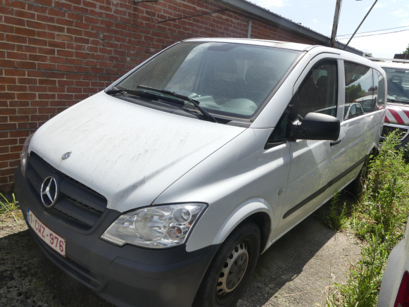 REF:Immatriculé sous : 1-CWZ-976 - Voiture Mercedes-Benz Vito - Passenger van: picture 1 REF:Immatriculé sous : 1-CWZ-976 - Voiture Mercedes-Benz Vito - Passenger van: picture 1