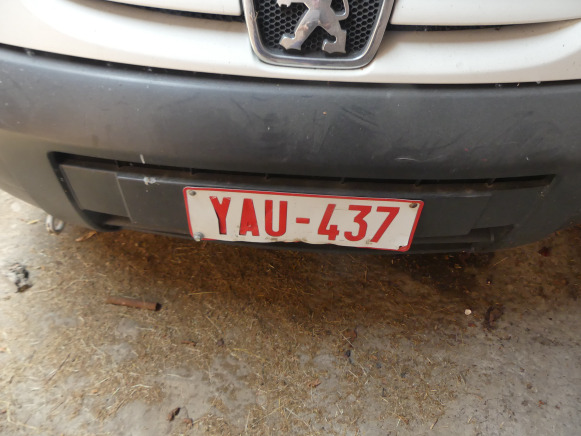 REF:Immatriculé sous : YAU-437 - Voiture Peugeot Partner - Small van: picture 3 REF:Immatriculé sous : YAU-437 - Voiture Peugeot Partner - Small van: picture 3