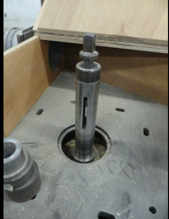 Toupie + chariot à tenonner Danckaert - Woodworking machinery: picture 3 Toupie + chariot à tenonner Danckaert - Woodworking machinery: picture 3