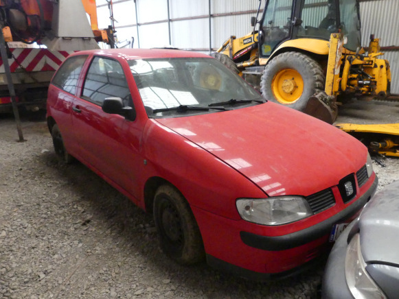 Voiture Seat IBIZA - Car: picture 2 Voiture Seat IBIZA - Car: picture 2