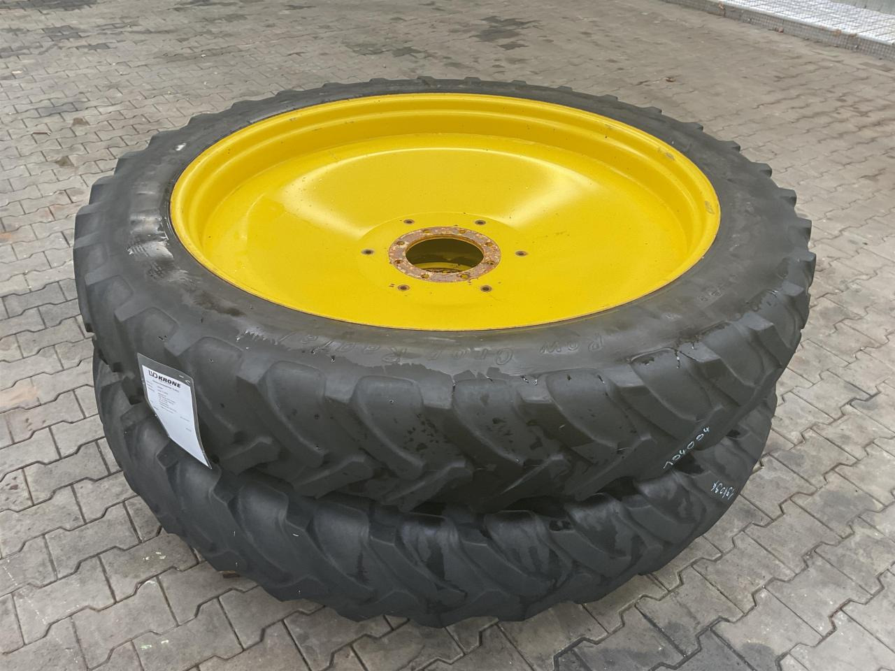 Alliance 12.4R52 - Tire for Agricultural machinery: picture 1 Alliance 12.4R52 - Tire for Agricultural machinery: picture 1