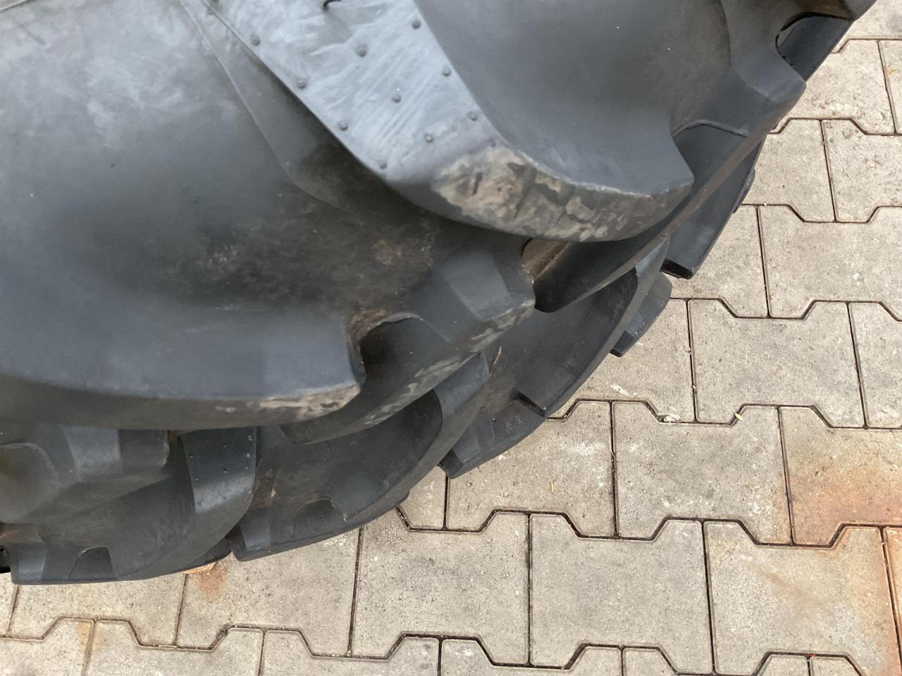 Leasing of Alliance 270/95R36 Alliance 270/95R36: picture 6