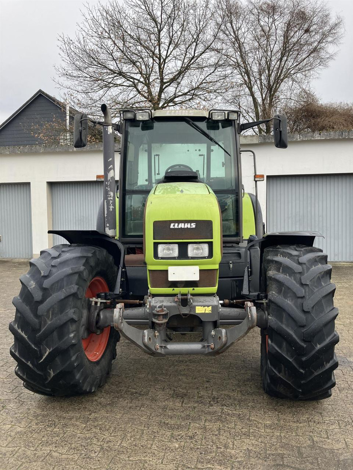 CLAAS Ares 696 RZ - Farm tractor: picture 4 CLAAS Ares 696 RZ - Farm tractor: picture 4