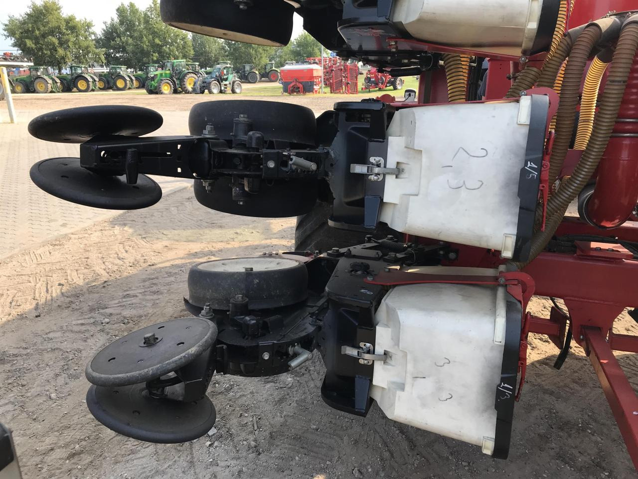 Precision sowing machine Horsch Maistro 12 CC: picture 9