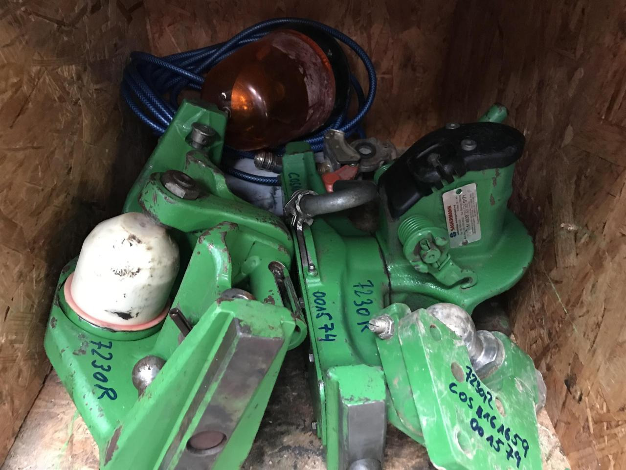 Leasing of John Deere 7230R John Deere 7230R: picture 10 Leasing of John Deere 7230R John Deere 7230R: picture 10