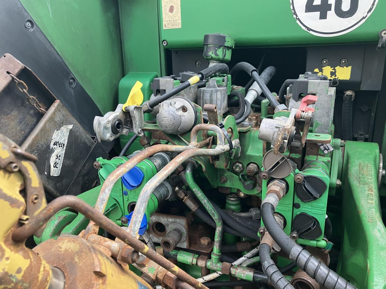 Farm tractor John Deere 7530 PREMIUM: picture 8