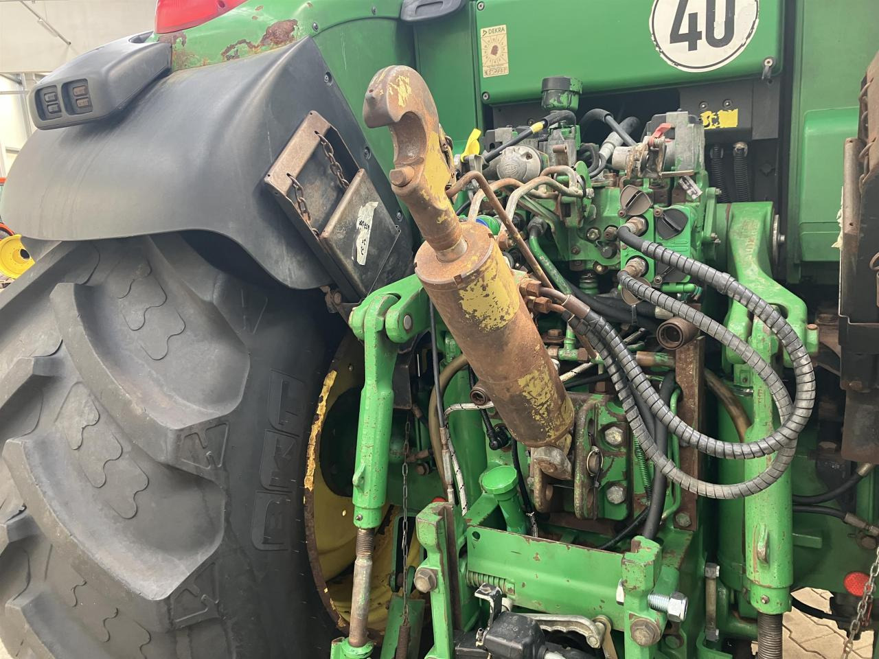Farm tractor John Deere 7530 PREMIUM: picture 6