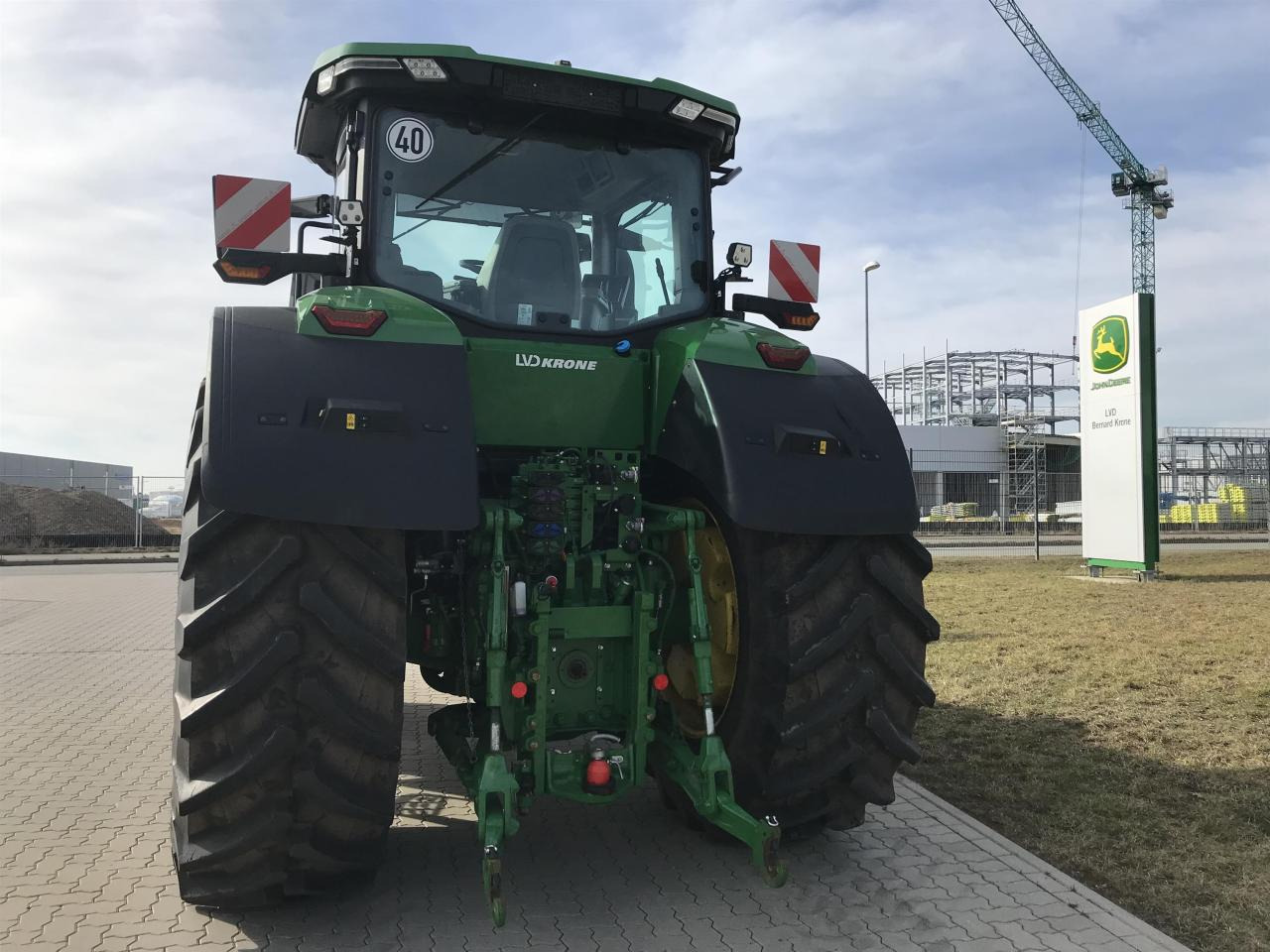John Deere 7R 310 - Farm tractor: picture 5 John Deere 7R 310 - Farm tractor: picture 5