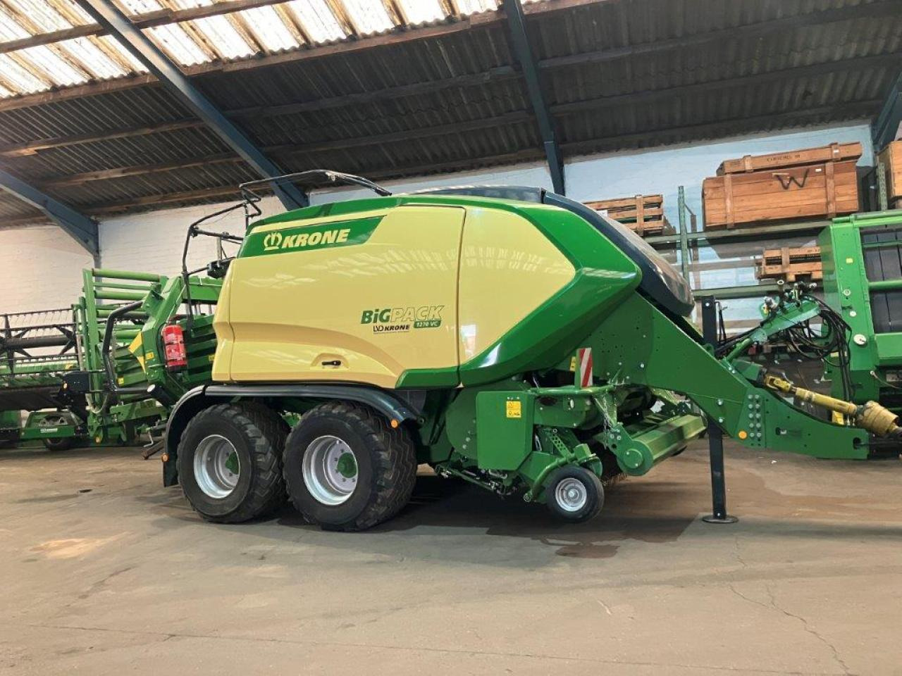 Krone Big Pack 1270 VC - Square baler: picture 2 Krone Big Pack 1270 VC - Square baler: picture 2