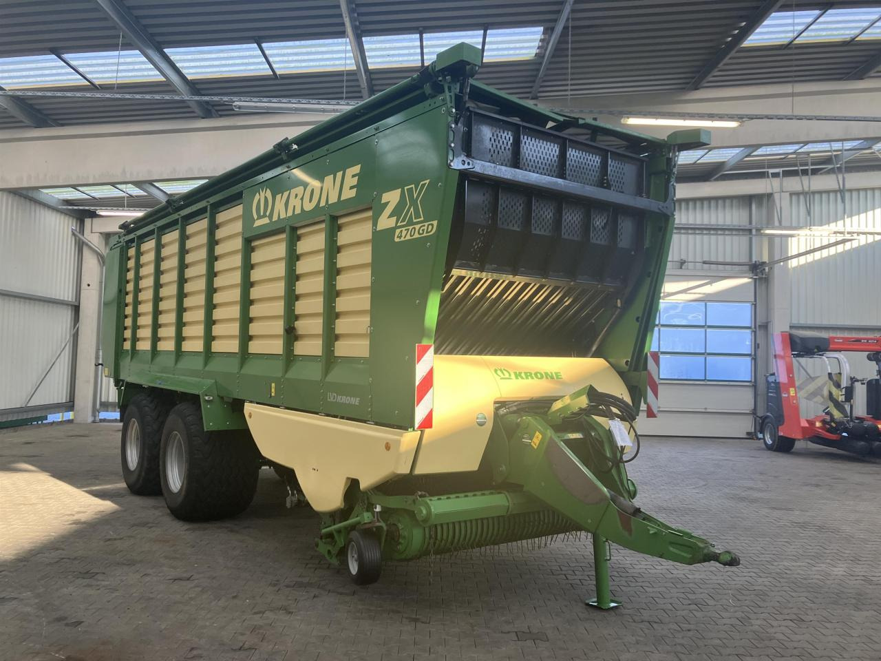Krone ZX 470 GD - Self-loading wagon: picture 2 Krone ZX 470 GD - Self-loading wagon: picture 2