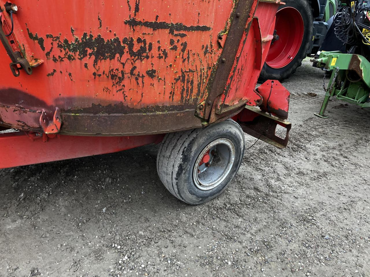 Kuhn Euromix I - Forage mixer wagon: picture 4 Kuhn Euromix I - Forage mixer wagon: picture 4