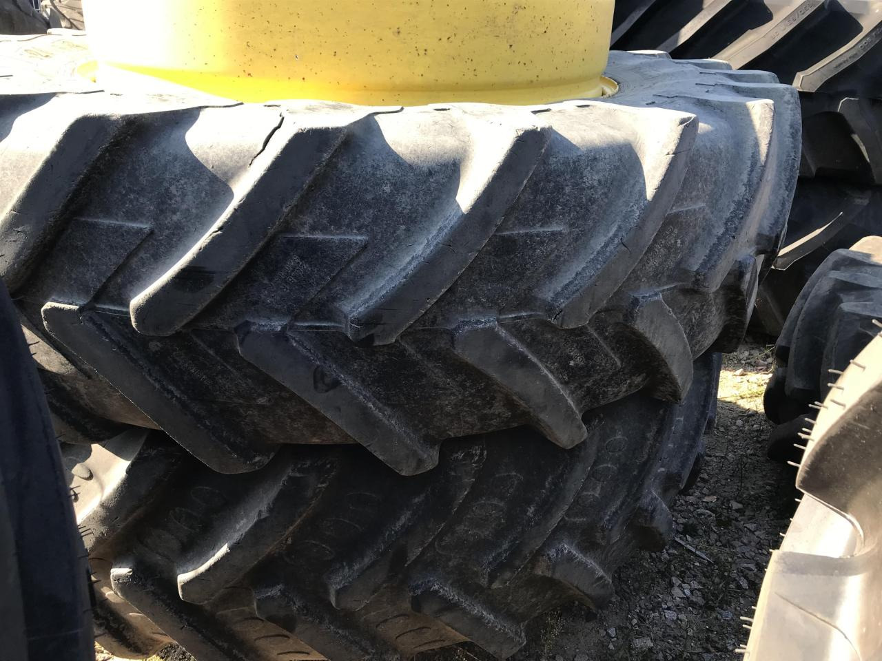 Michelin 520/85R46 - Tire for Agricultural machinery: picture 1 Michelin 520/85R46 - Tire for Agricultural machinery: picture 1