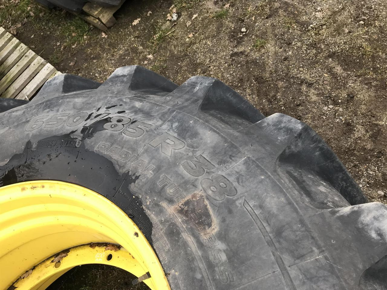 Michelin 650/85R38 - Tire for Agricultural machinery: picture 3 Michelin 650/85R38 - Tire for Agricultural machinery: picture 3