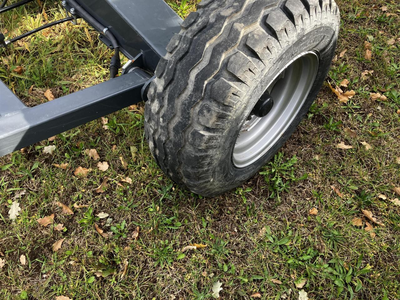 TAM Leguan Quattro 45ft - Grain header: picture 5 TAM Leguan Quattro 45ft - Grain header: picture 5