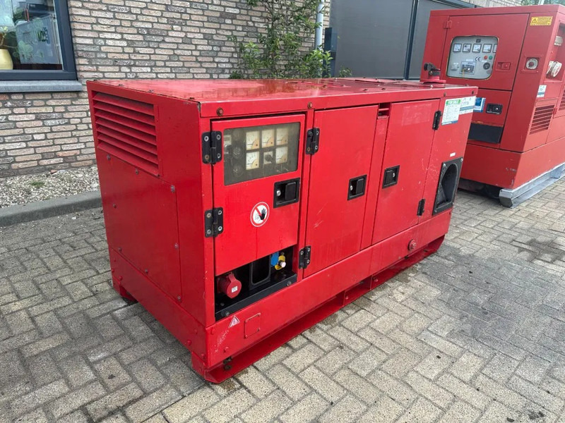 Atlas-Copco QAS 38 Yanmar Mecc Alte Spa 40 kVA Silent generatorset - Generator set: picture 2 Atlas-Copco QAS 38 Yanmar Mecc Alte Spa 40 kVA Silent generatorset - Generator set: picture 2