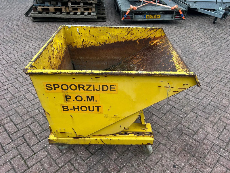 KANTELBAK EXPO 600 liter Kiepbak Kantelbak met afrolsysteem - Attachment: picture 5 KANTELBAK EXPO 600 liter Kiepbak Kantelbak met afrolsysteem - Attachment: picture 5