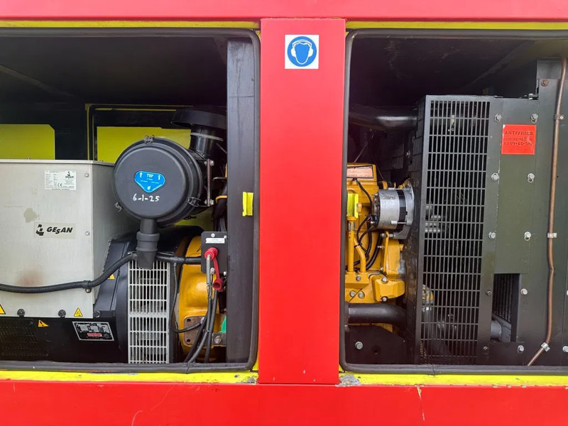 GESAN DJS 100 John Deere Stamford 100 kVA Silent Rental generatorset - Generator set: picture 3 GESAN DJS 100 John Deere Stamford 100 kVA Silent Rental generatorset - Generator set: picture 3