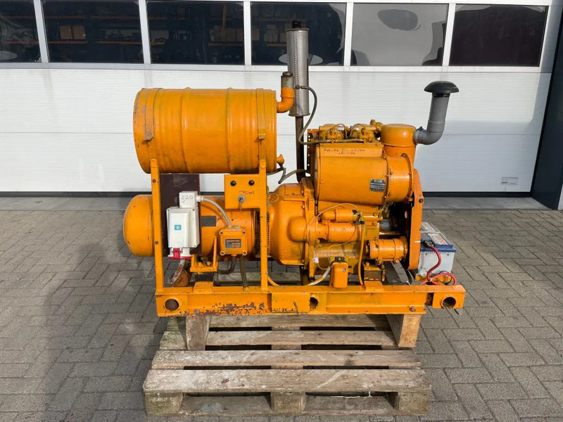 Hatz z108n - 28 kVA complete generatorset! - Generator set: picture 1 Hatz z108n - 28 kVA complete generatorset! - Generator set: picture 1