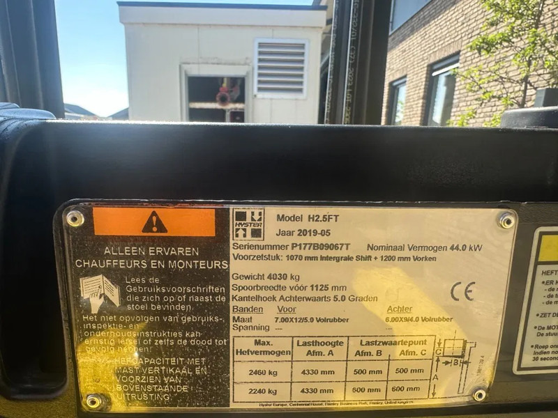 Hyster H2.5FT 2.5 ton Duplex Sideshift LPG Heftruck 2019 - LPG forklift: picture 4 Hyster H2.5FT 2.5 ton Duplex Sideshift LPG Heftruck 2019 - LPG forklift: picture 4
