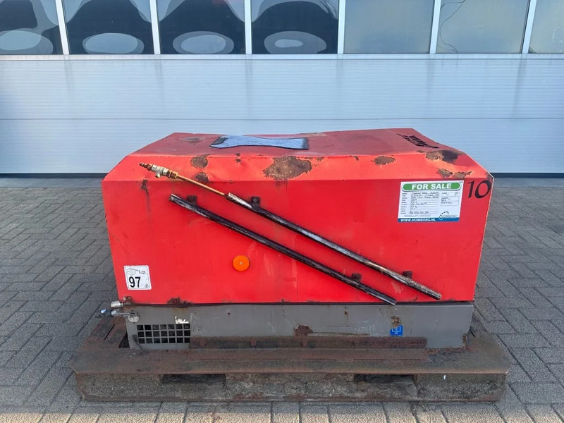 Ingersoll Rand 720 R1051SF Kubota D1005 Diesel Compressor 2000 L / min 17.5 kW 8.6 Bar - Air compressor: picture 1 Ingersoll Rand 720 R1051SF Kubota D1005 Diesel Compressor 2000 L / min 17.5 kW 8.6 Bar - Air compressor: picture 1