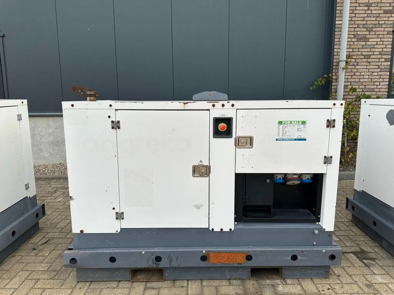 Iveco FPT F32 AM1A Leroy Somer 32 KVA Silent generatorset 660 hours ! - Generator set: picture 1 Iveco FPT F32 AM1A Leroy Somer 32 KVA Silent generatorset 660 hours ! - Generator set: picture 1