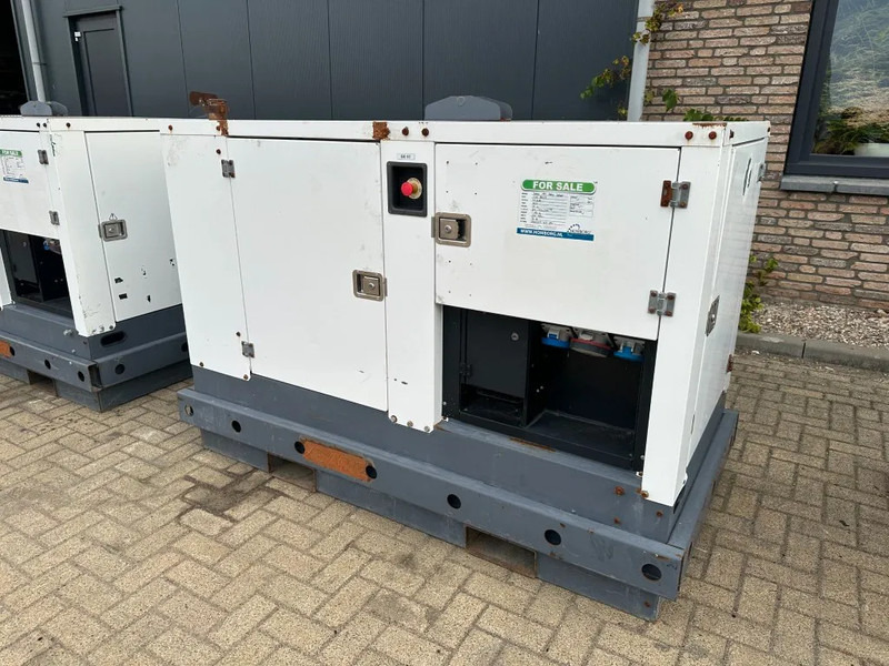 Iveco FPT F32 AM1A Leroy Somer 32 kVA silent generatorset 29 hours ! - Generator set: picture 3 Iveco FPT F32 AM1A Leroy Somer 32 kVA silent generatorset 29 hours ! - Generator set: picture 3