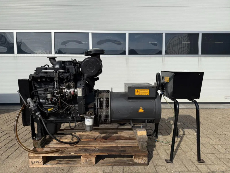 Iveco FPT Himoinsa Mecc Alte Spa 75 kVA generatorset - Generator set: picture 1 Iveco FPT Himoinsa Mecc Alte Spa 75 kVA generatorset - Generator set: picture 1