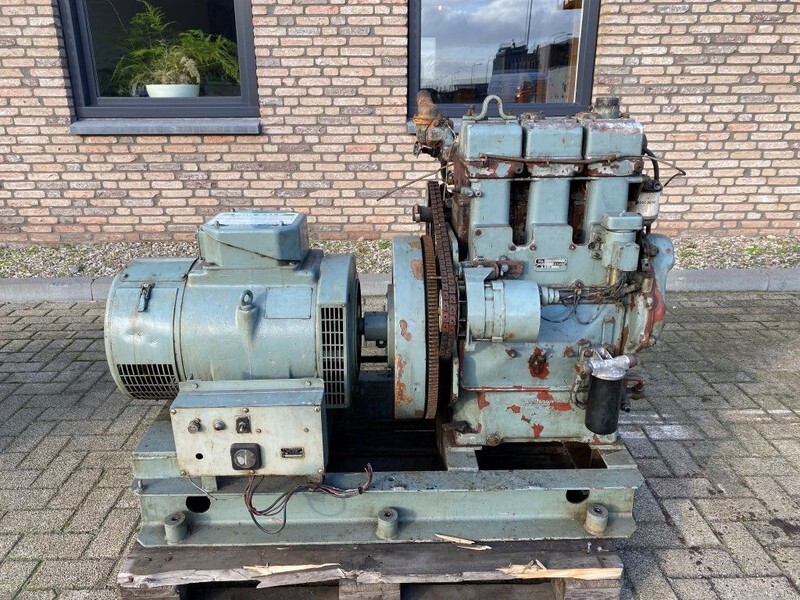 Lister HRW3A Stamford 25 kVA generatorset - Generator set: picture 1 Lister HRW3A Stamford 25 kVA generatorset - Generator set: picture 1