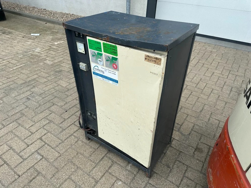Electric forklift Nissan 2.5 ton Duplex Elektra Heftruck 5 meter hefhoogte: picture 18 Electric forklift Nissan 2.5 ton Duplex Elektra Heftruck 5 meter hefhoogte: picture 18