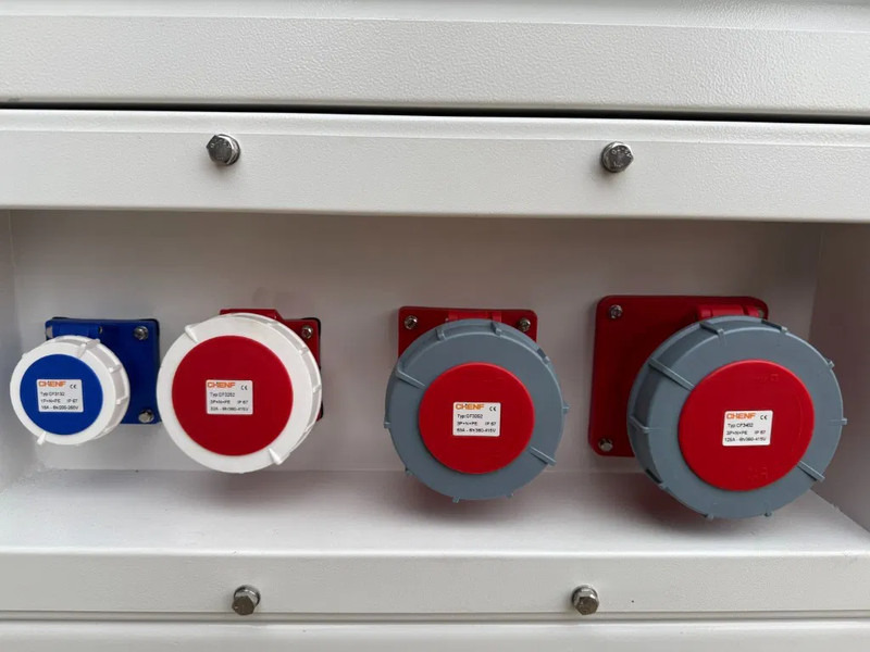 New Generator set Perkins 1104C-44TAG2 Leroy Somer 110 kVA Silent noodstroom generatorset New !: picture 19 New Generator set Perkins 1104C-44TAG2 Leroy Somer 110 kVA Silent noodstroom generatorset New !: picture 19