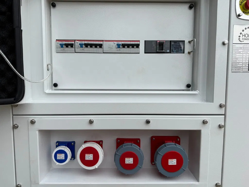 New Generator set Perkins 1104C-44TAG2 Leroy Somer 110 kVA Silent noodstroom generatorset New !: picture 9 New Generator set Perkins 1104C-44TAG2 Leroy Somer 110 kVA Silent noodstroom generatorset New !: picture 9