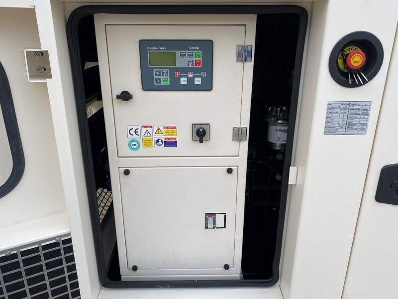 Perkins 22 kVA Supersilent generatorset New ! - Generator set: picture 3 Perkins 22 kVA Supersilent generatorset New ! - Generator set: picture 3