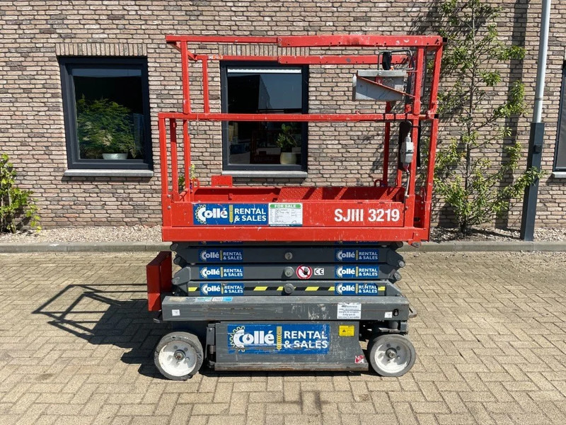 Skyjack SJIII 3219 Elektra Schaarhoogwerker 7.6 meter werkhoogte - Articulated boom: picture 2 Skyjack SJIII 3219 Elektra Schaarhoogwerker 7.6 meter werkhoogte - Articulated boom: picture 2