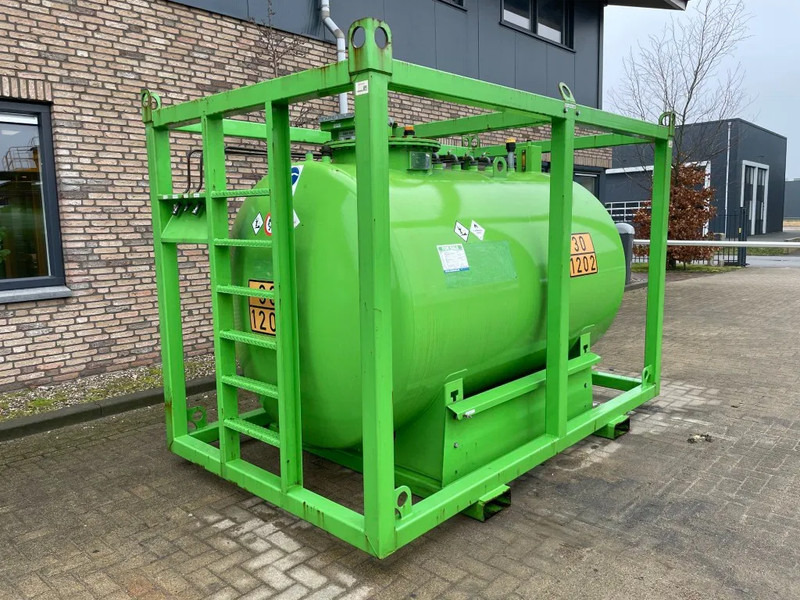 Tolsma KIWA 5000 liter dubbelwandige dieseltank - Storage tank: picture 5 Tolsma KIWA 5000 liter dubbelwandige dieseltank - Storage tank: picture 5