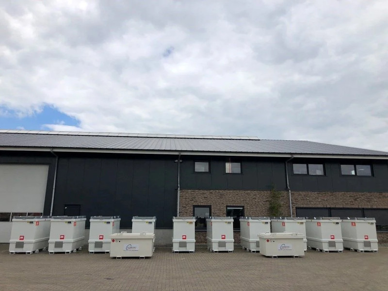 New Storage tank Tolsma Kiwa IBC 3000 liter dieseltank nieuw !: picture 7 New Storage tank Tolsma Kiwa IBC 3000 liter dieseltank nieuw !: picture 7