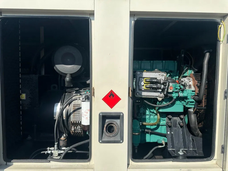 Volvo TAD 753 GE Fogo 200 kVA Silent generatorset - Generator set: picture 4 Volvo TAD 753 GE Fogo 200 kVA Silent generatorset - Generator set: picture 4