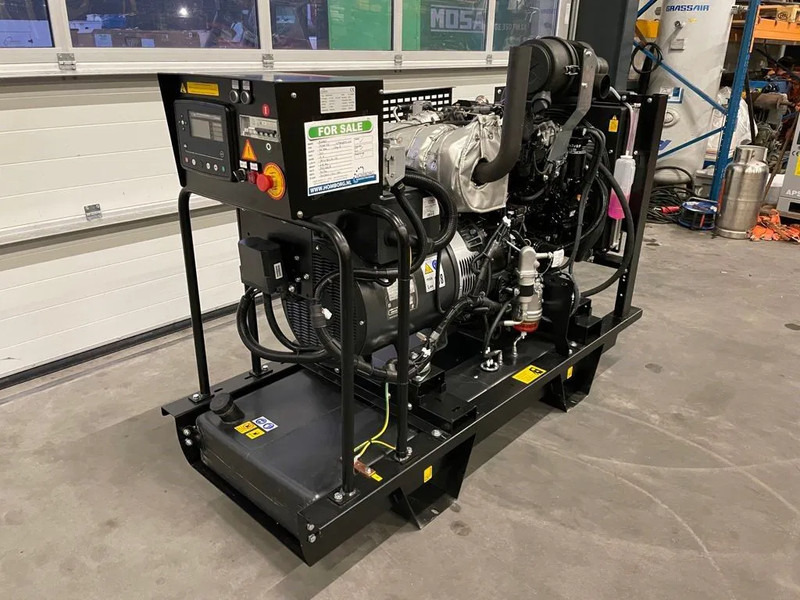 Yanmar 4TNV98CT-IHR Himoinsa HYW 45 Stage 5 45 kVA generatorset New ! - Generator set: picture 2 Yanmar 4TNV98CT-IHR Himoinsa HYW 45 Stage 5 45 kVA generatorset New ! - Generator set: picture 2
