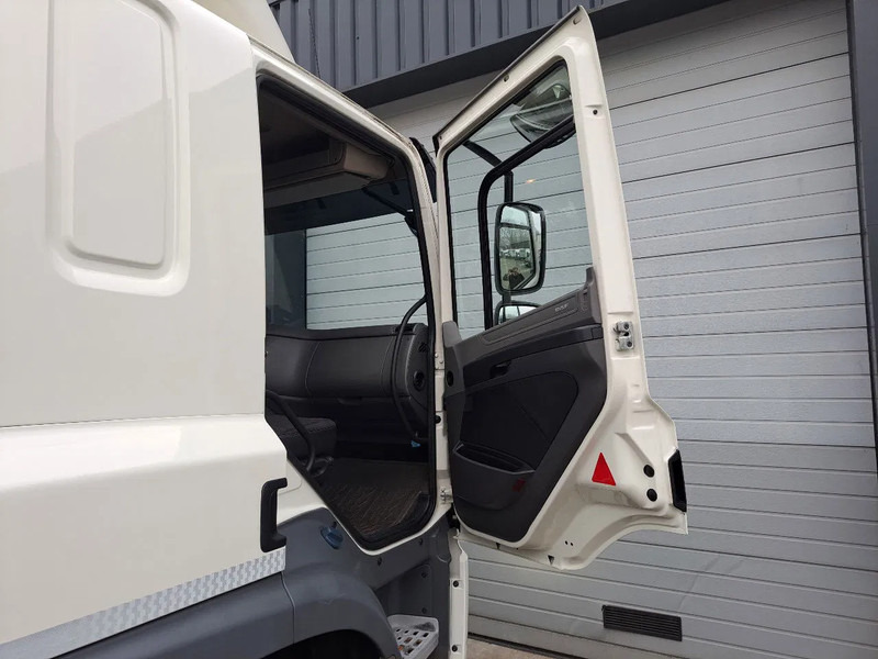Tractor unit DAF CF NL TREKKER, MANUEL GEAR, LOW KM: picture 8