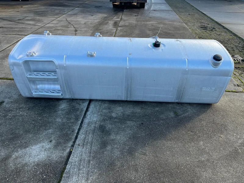 DAF Brandstoftank Diesel 845L 1944800 - Fuel tank for Truck: picture 1 DAF Brandstoftank Diesel 845L 1944800 - Fuel tank for Truck: picture 1