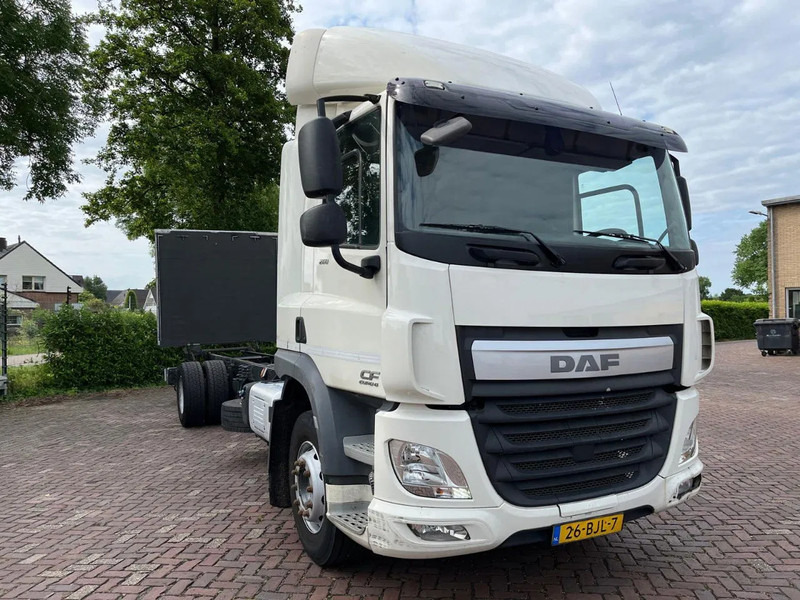 DAF CF 260 CF 260 FA CHASSIS CABINE EURO 6 - Cab chassis truck: picture 4 DAF CF 260 CF 260 FA CHASSIS CABINE EURO 6 - Cab chassis truck: picture 4