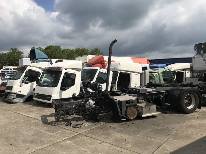 DAF DIVERSEN SLOOPONDERDELEN - Frame/ Chassis for Truck: picture 3 DAF DIVERSEN SLOOPONDERDELEN - Frame/ Chassis for Truck: picture 3