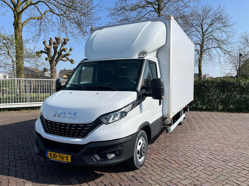 Iveco Daily 35C16 Laadklep (15 diverse modellen op voorraad) - Box van: picture 1 Iveco Daily 35C16 Laadklep (15 diverse modellen op voorraad) - Box van: picture 1