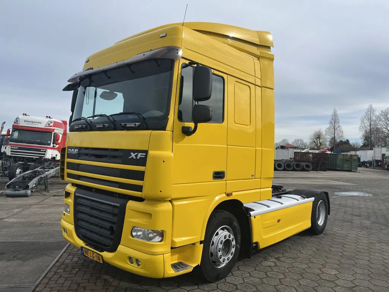 DAF XF 105 410 FT EURO 5 - Tractor unit: picture 3 DAF XF 105 410 FT EURO 5 - Tractor unit: picture 3