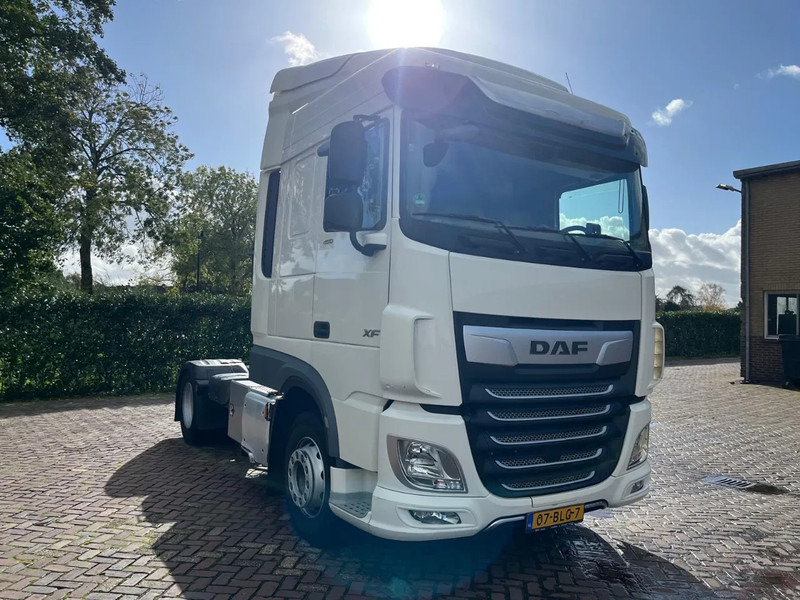 DAF XF 450 FT - Tractor unit: picture 4 DAF XF 450 FT - Tractor unit: picture 4