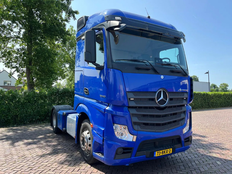 Mercedes-Benz Actros 1940 - Tractor unit: picture 4 Mercedes-Benz Actros 1940 - Tractor unit: picture 4