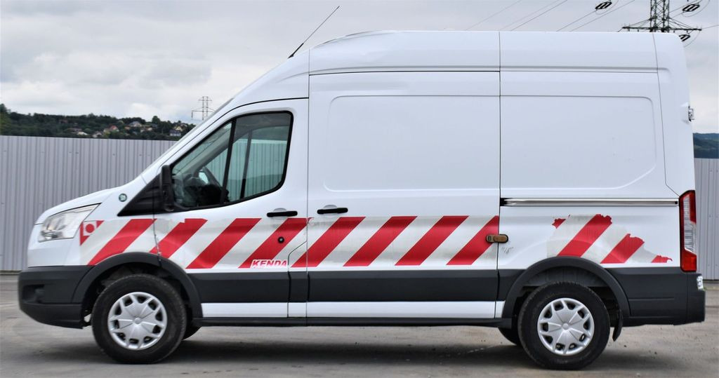 Ford TRANSIT 2.2 * Kastenwagen * 4x4  - Panel van: picture 3 Ford TRANSIT 2.2 * Kastenwagen * 4x4  - Panel van: picture 3